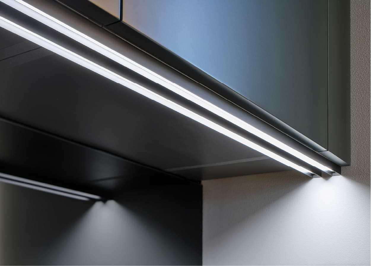 hidden-light-in-the-details-klus-profiles-for-minimalist-lines-and-modern-wall-lights